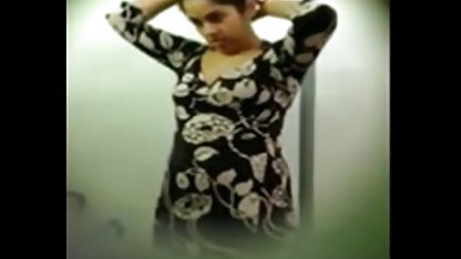 Toket besar rambut coklat merah muda lingerie video purno jepang dan stoking untuk merayu dia.