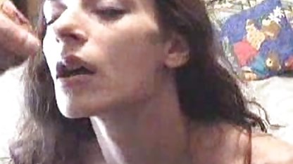 Ibu menangkap dan bermain dengan www xxx bokep jepang vaginanya