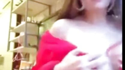Triple rambut video sex jepang di dapur pirang pantat, dua dari tiga
